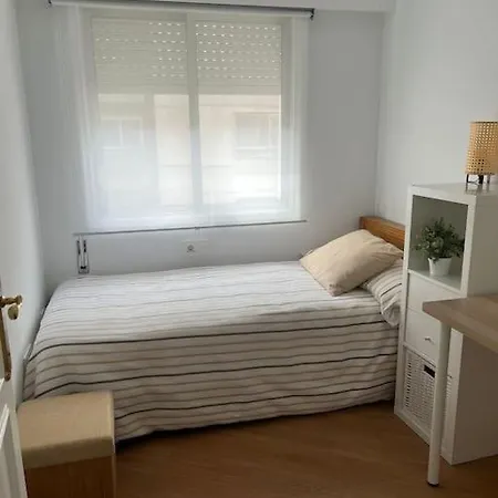 Apartamento En Zona Plaza America *